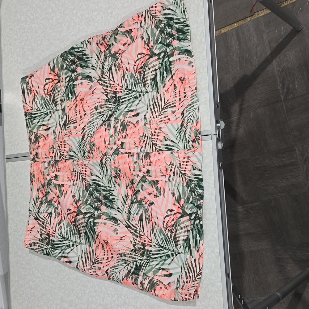 Lady Hagan skirt with built-in shorts peach and green pattern size 10 - Picture 3 of 11